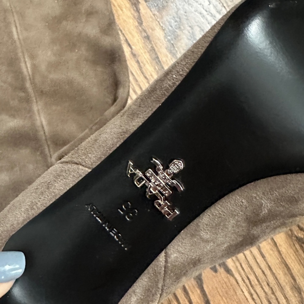Prada suede over the knees boots - Picture 3 of 10